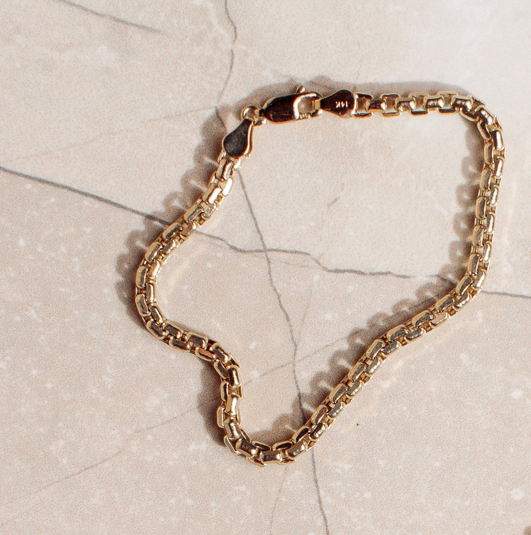 Gold Box Chain Bracelet