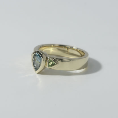 Aquamarine Pear and Peridot Ring